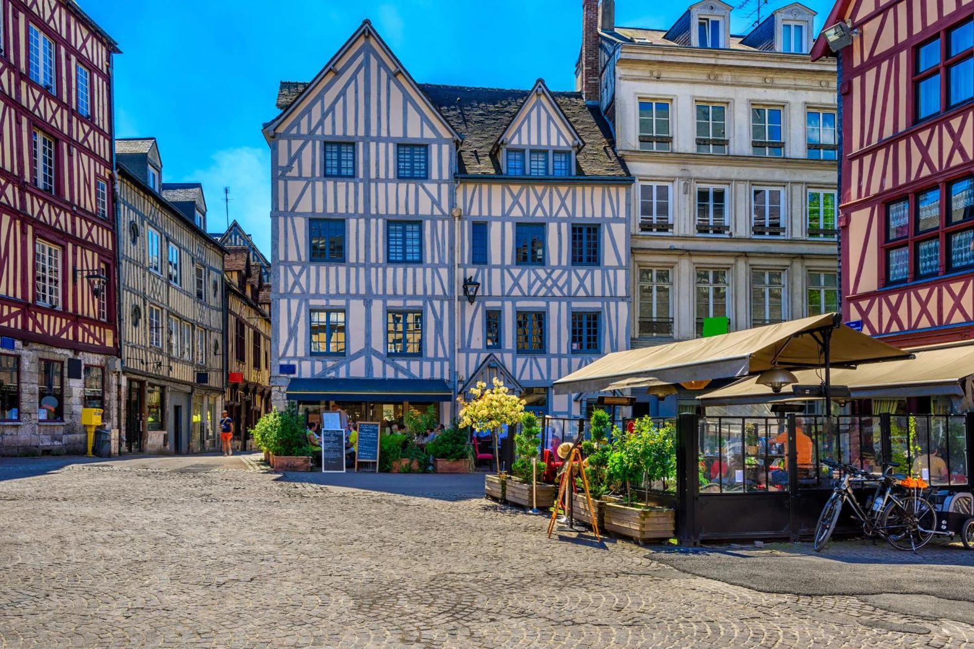 Le Savane A Rouen Exterior photo